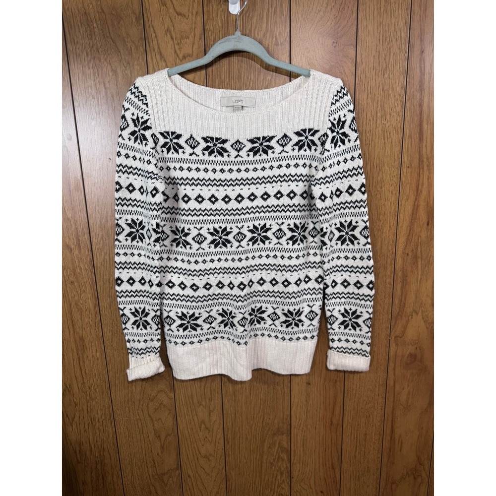 Loft Ann Taylor Fair Isle Sweater Womens XS Cream Black Snowflake Boat Neck Knit